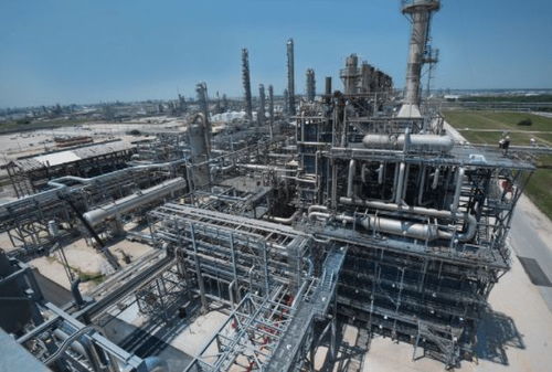 美國得州化工廠泄漏事故致2死多傷，涉PET原料與LLDPE產品生產